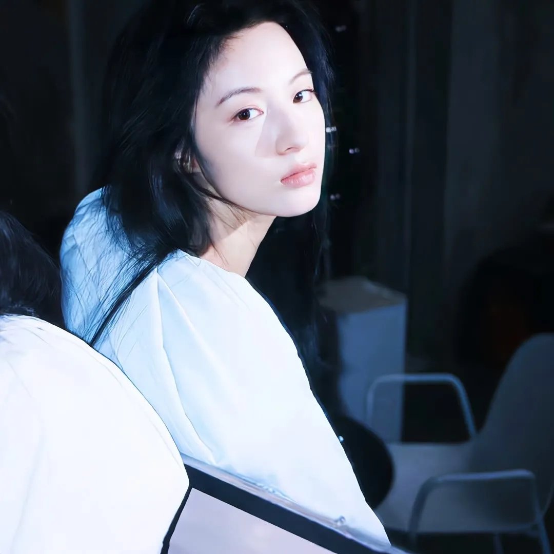 扭计丈夫蛊惑妻